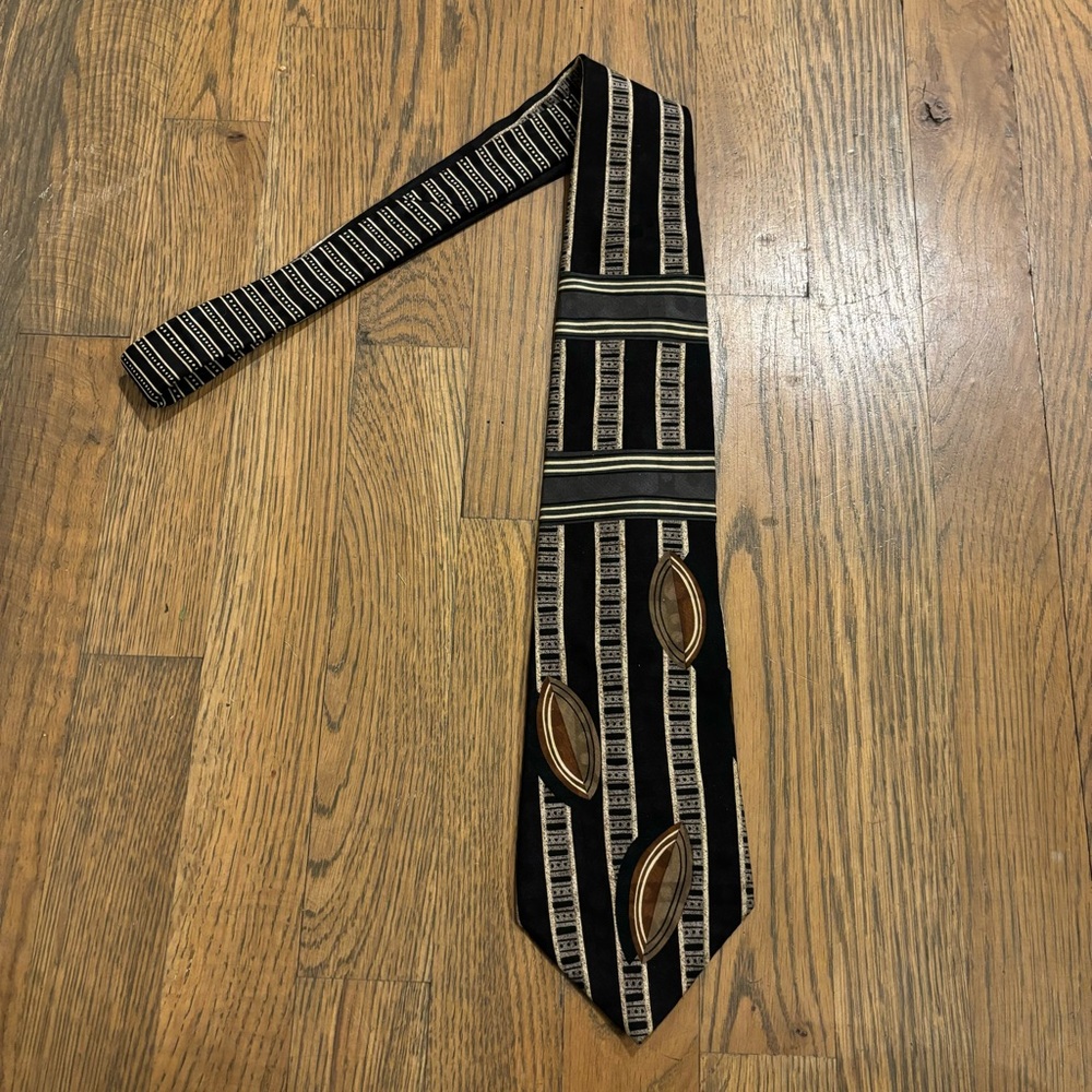 Oscar de la Renta 100% Silk Necktie